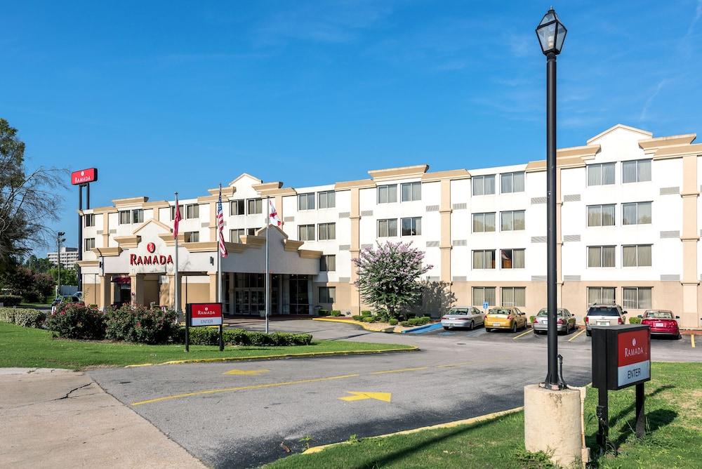 Ramada By Wyndham Birmingham Airport Hotell Eksteriør bilde