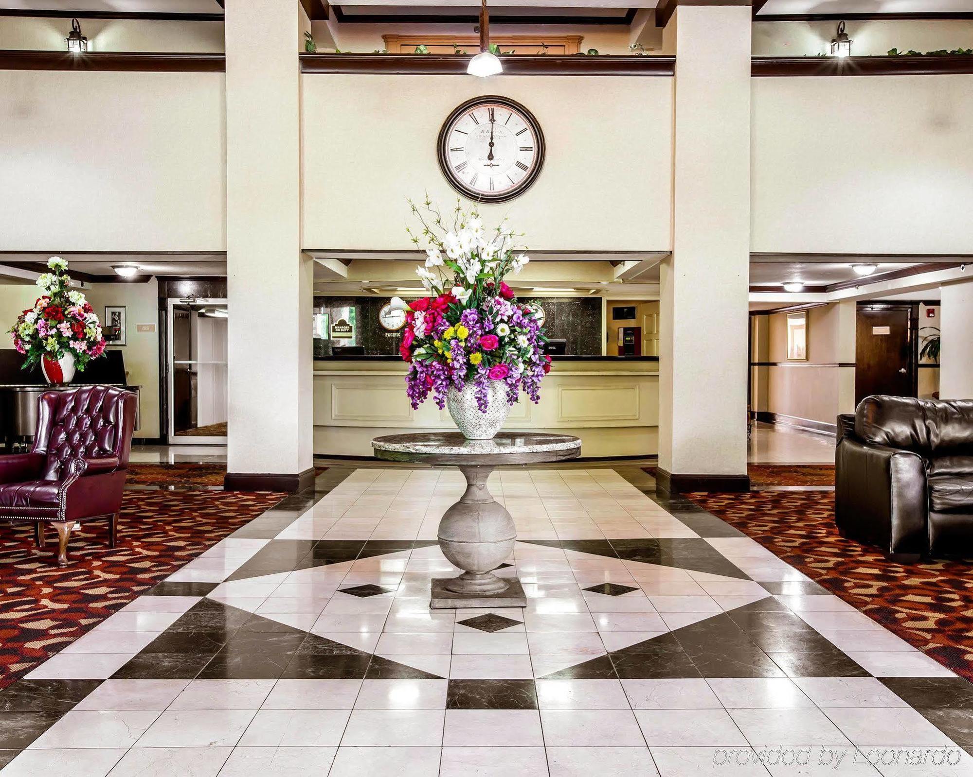 Ramada By Wyndham Birmingham Airport Hotell Eksteriør bilde